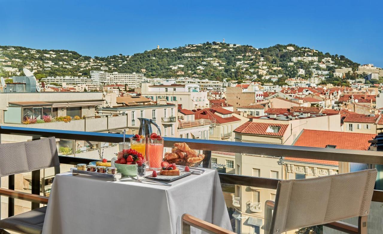 Hôtel Barrière Le Gray d'Albion Cannes Extérieur photo